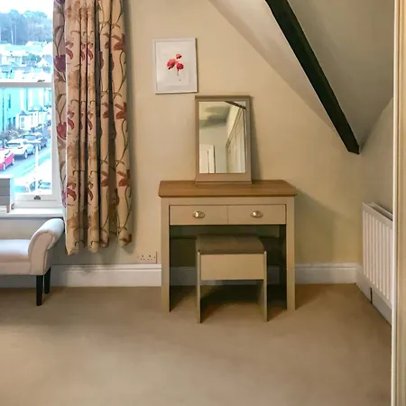 Holiday home Upton Down *